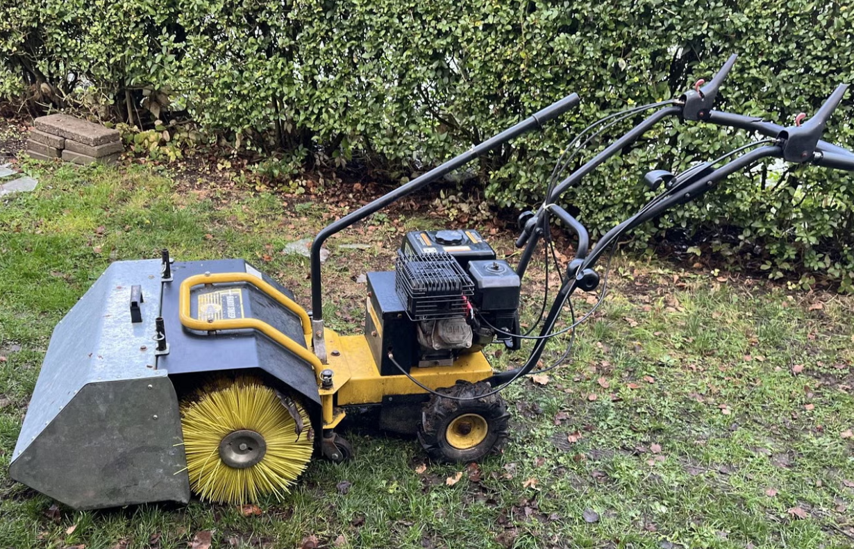 Zamiatarka Dębe Wielkie